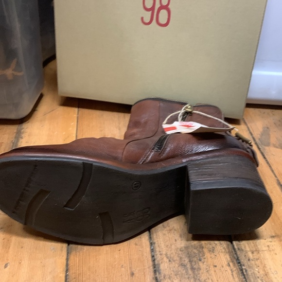 New in box A.S.98 handmade Lacko boot in whiskey. Nib. - Picture 7 of 8